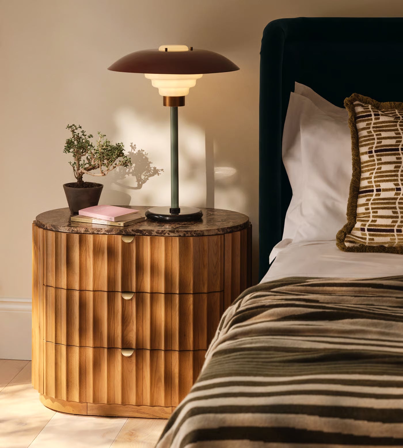 Chest Ahşap Komodin