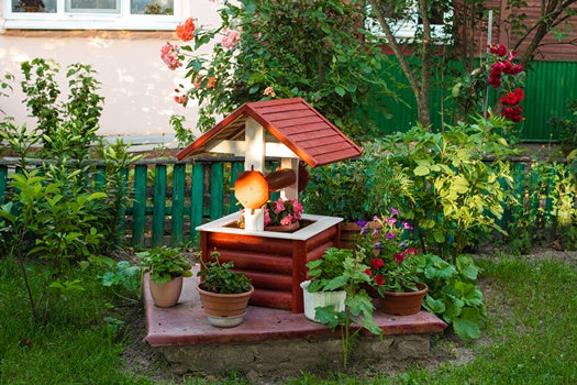 Great Seating Group Ideas for Small Gardens