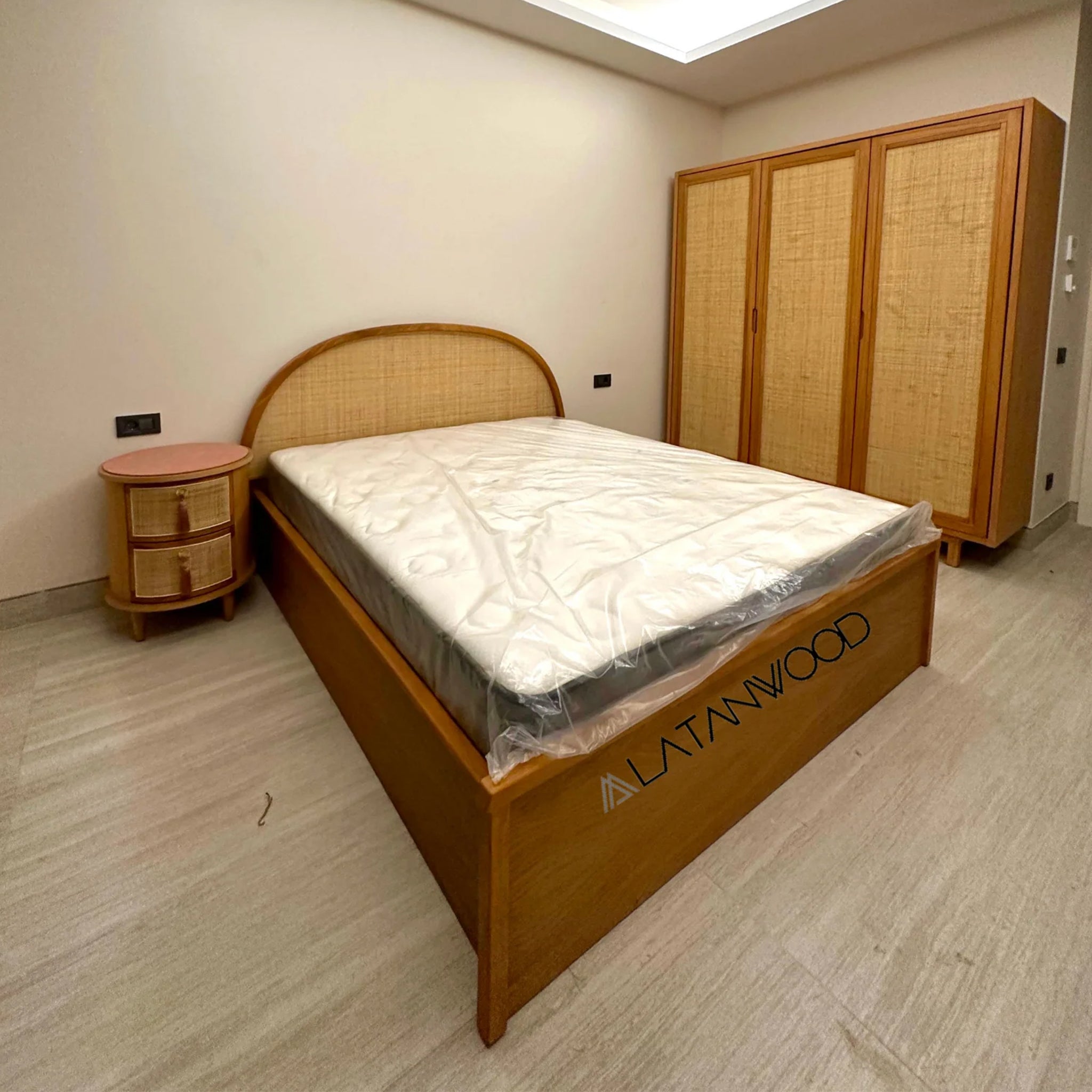 Muğla/Bodrum Hazeranlı Ahşap Yatak Odası Takımı