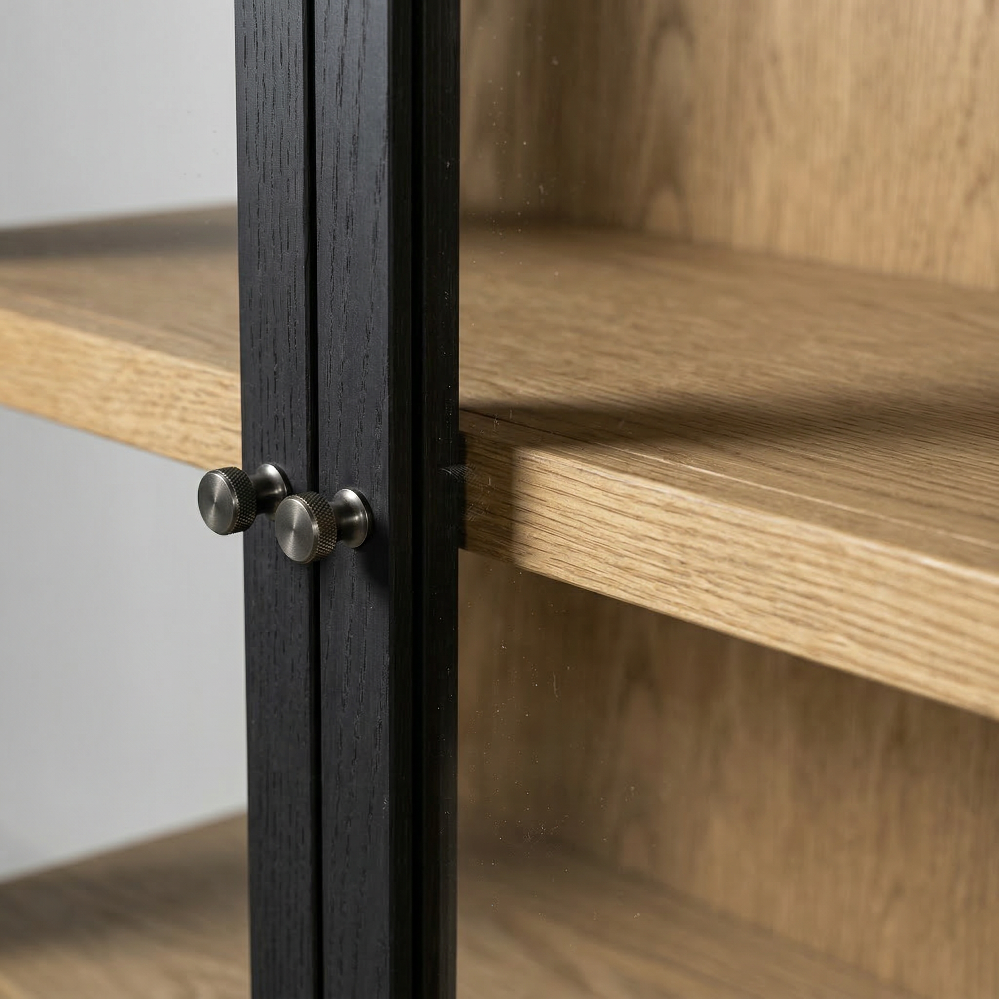 Curvas Ahşap Büfe & Kitaplık