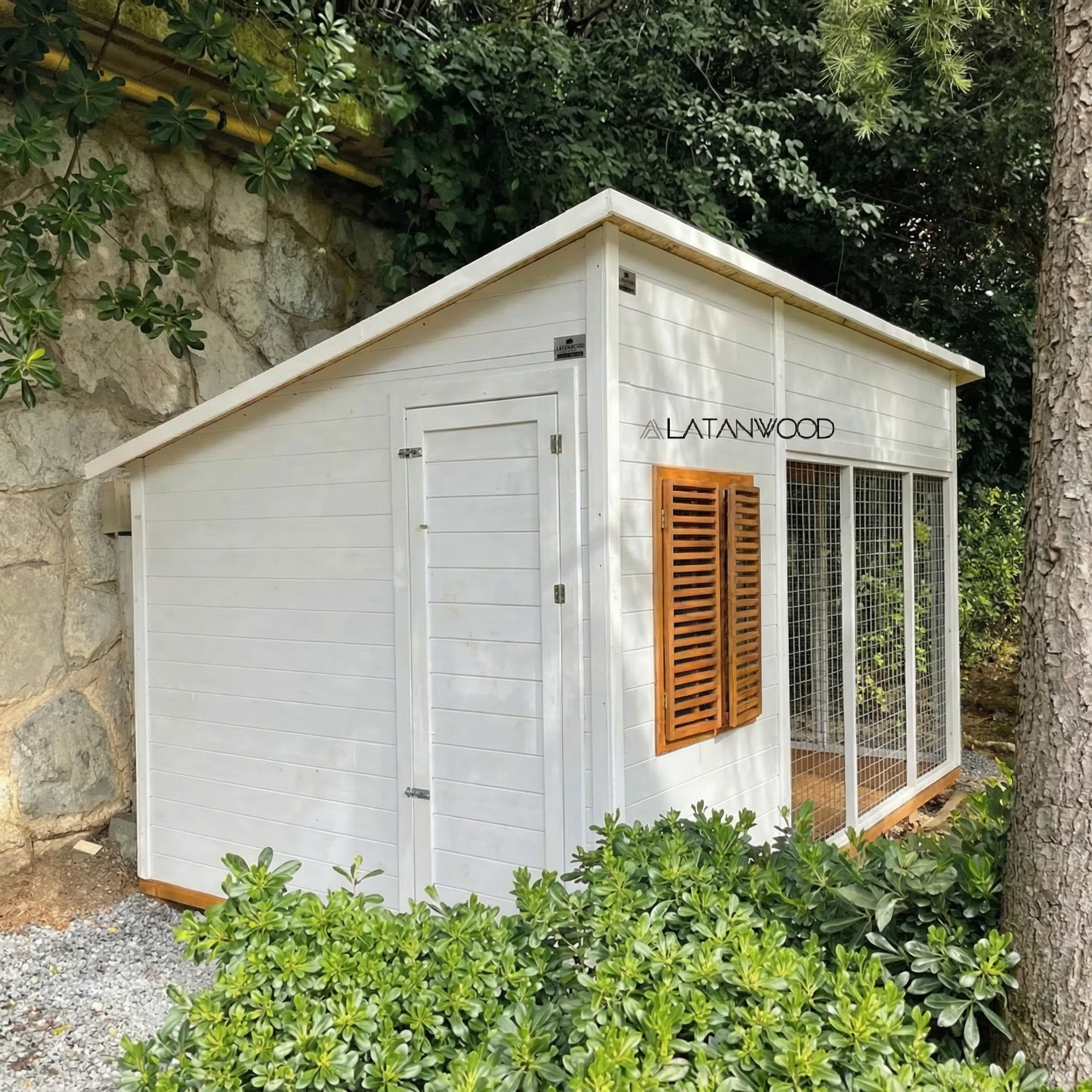 Hundehütte aus Holz „Leia“