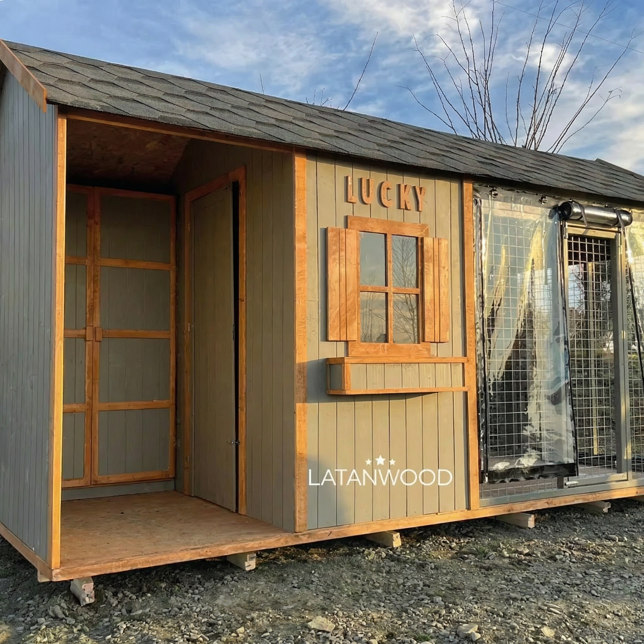 Lucky Wooden Dog House