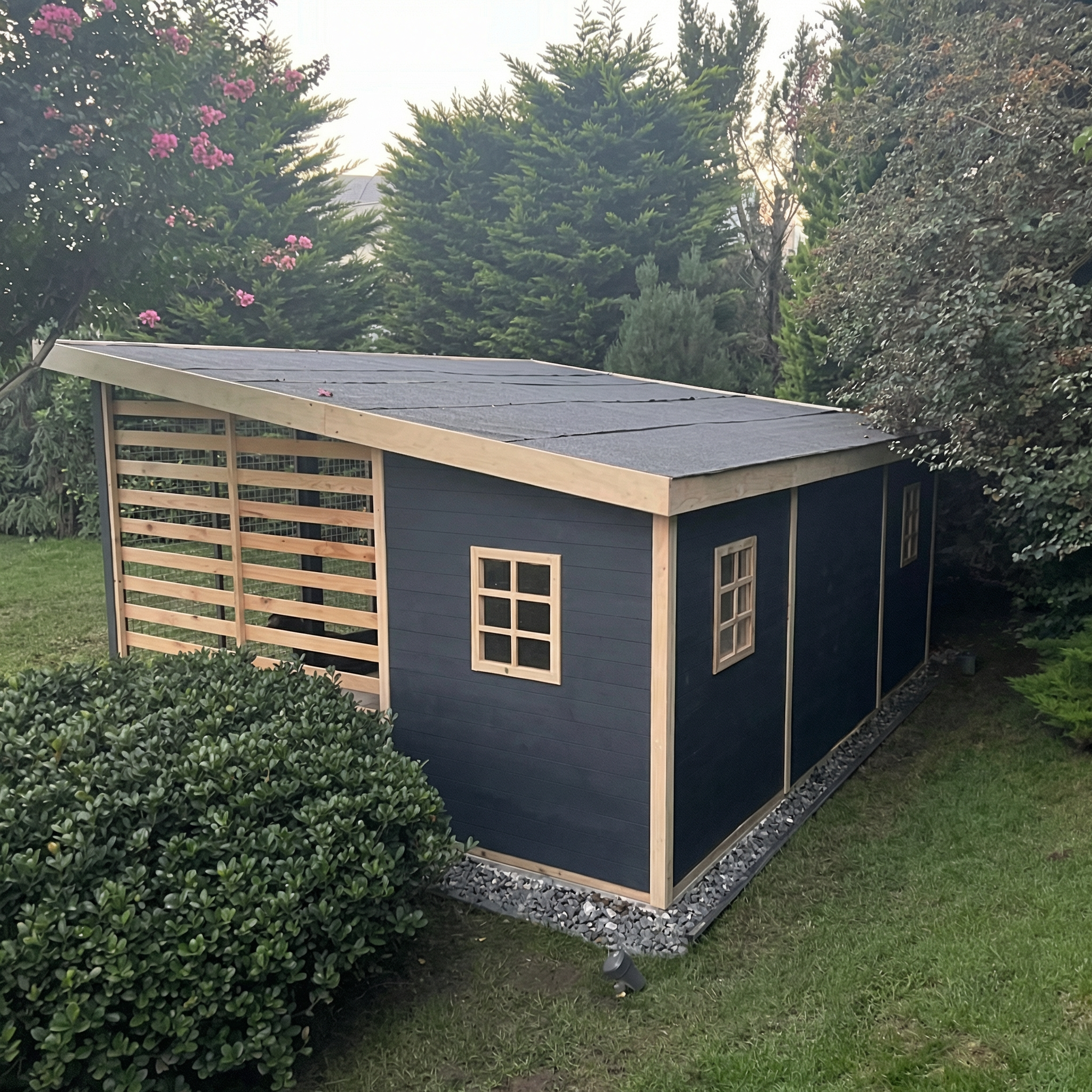 Tora Special Design Dog House