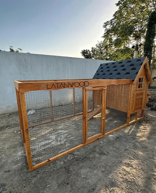 Sahilevleri Ahşap Tavuk Kulübesi