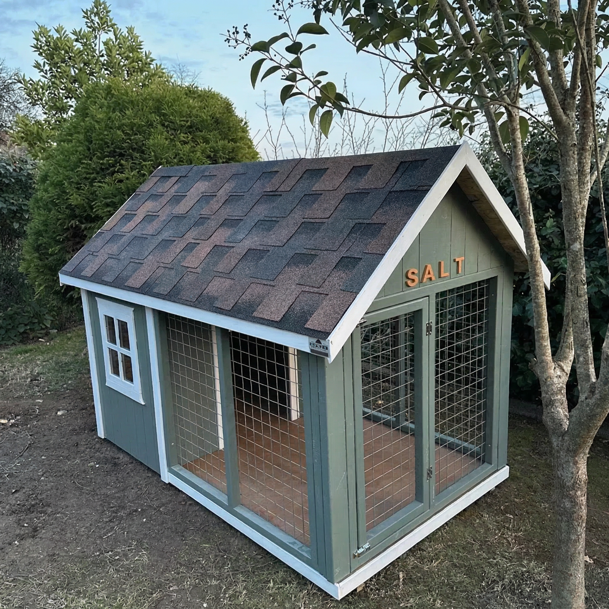 Smartest Ahşap Köpek Kulübesi