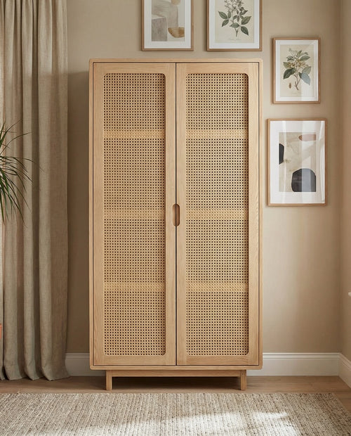 June Hazeran Gardırop