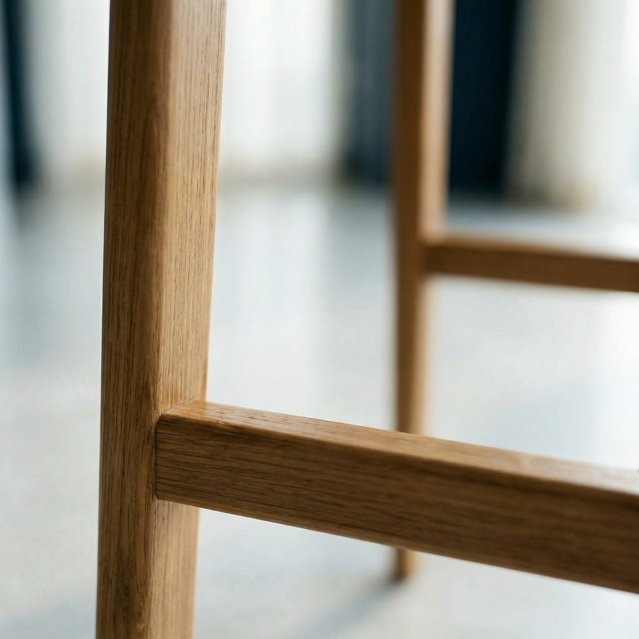 Nills Hazeran Sandalye