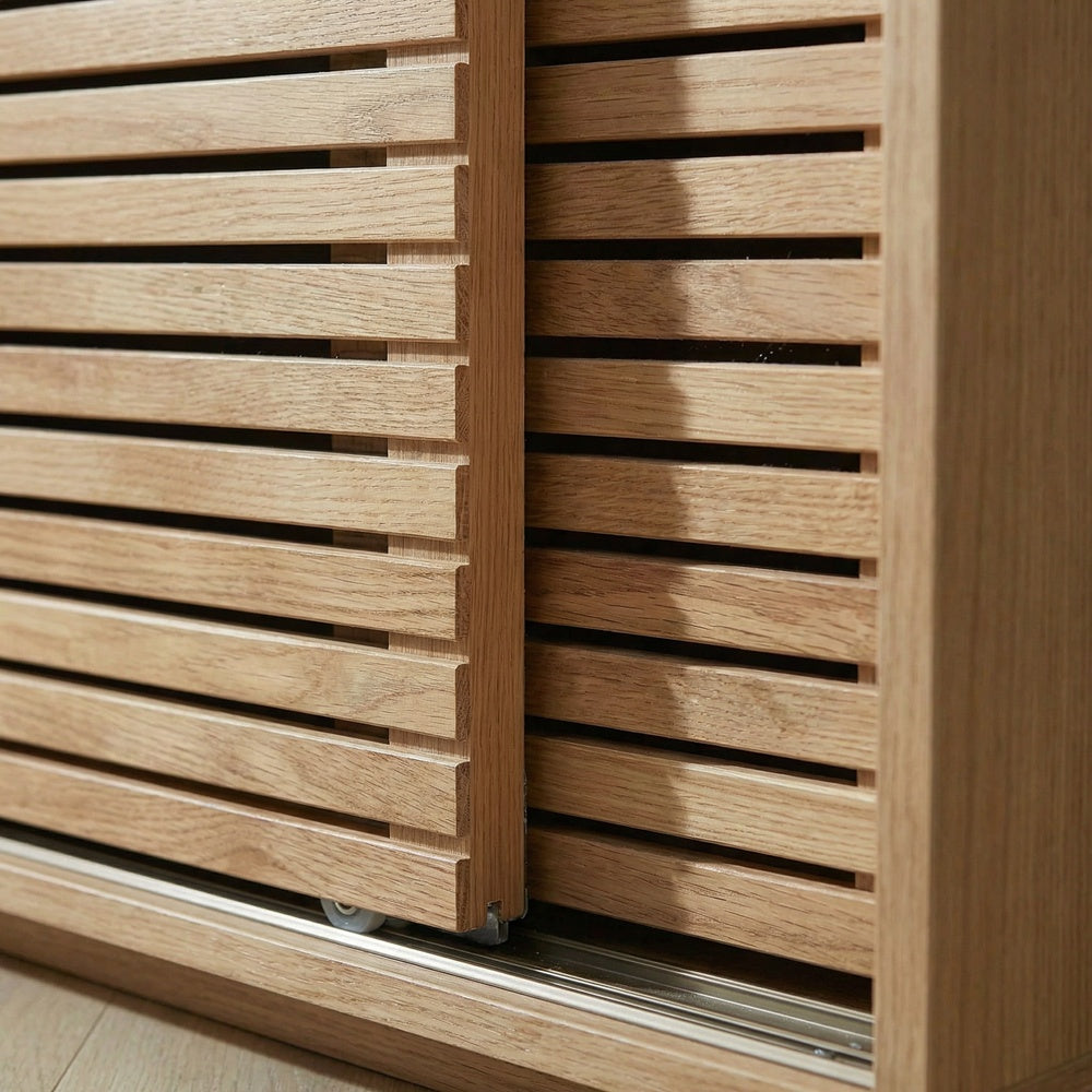 Owl Ahşap Gardırop