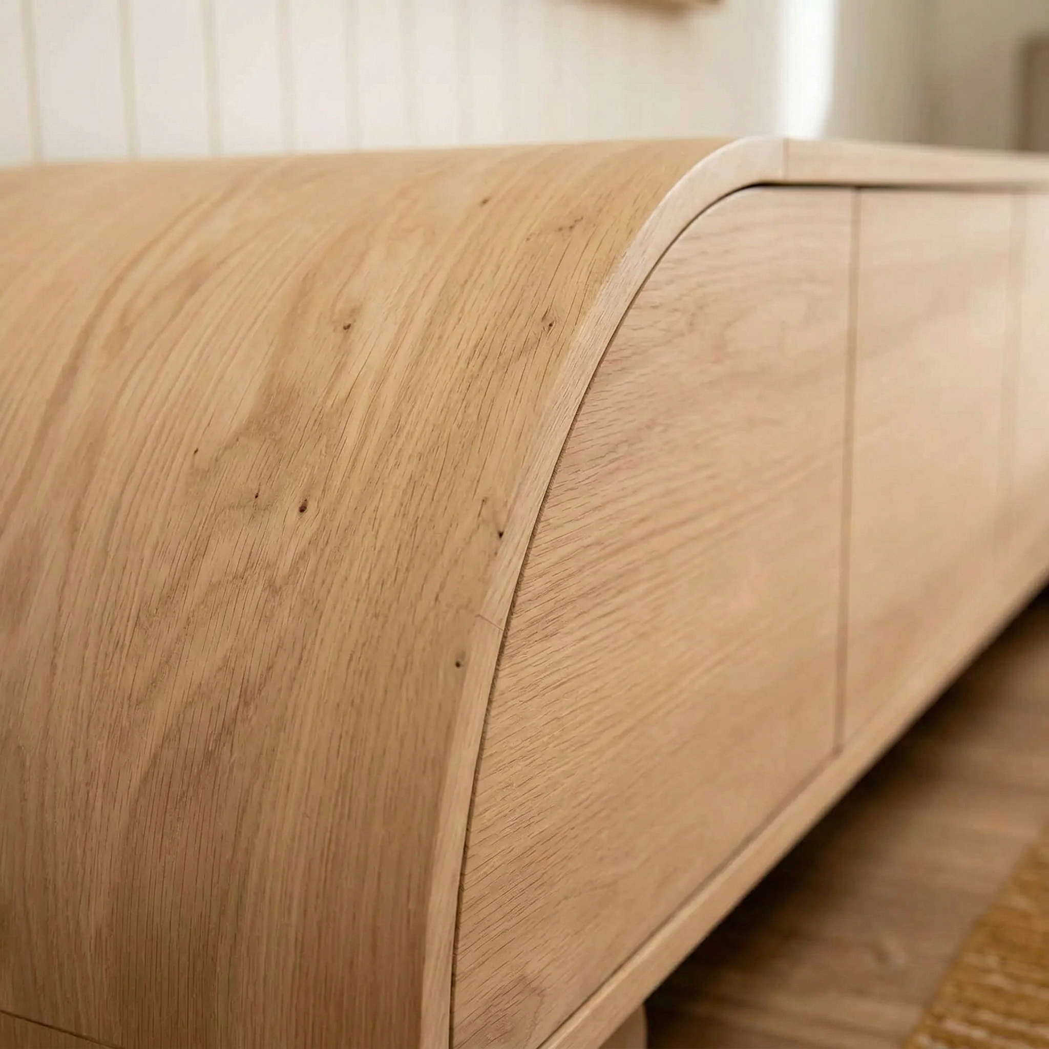 Colea Holz-TV-Möbel