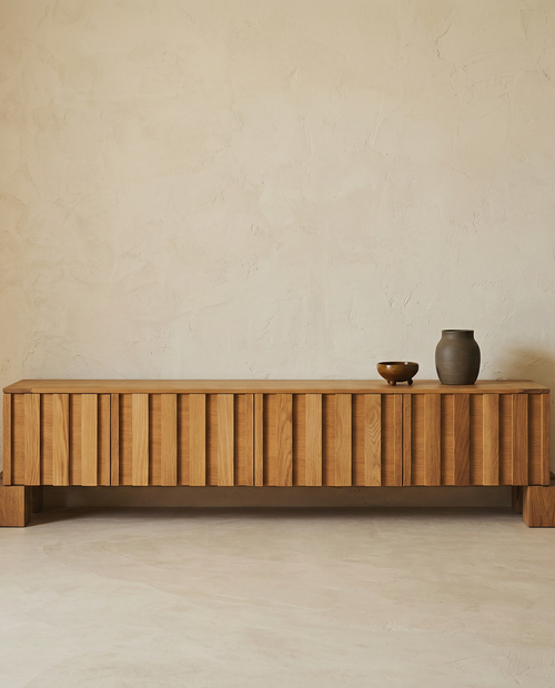 Evoria Ahşap TV Ünitesi