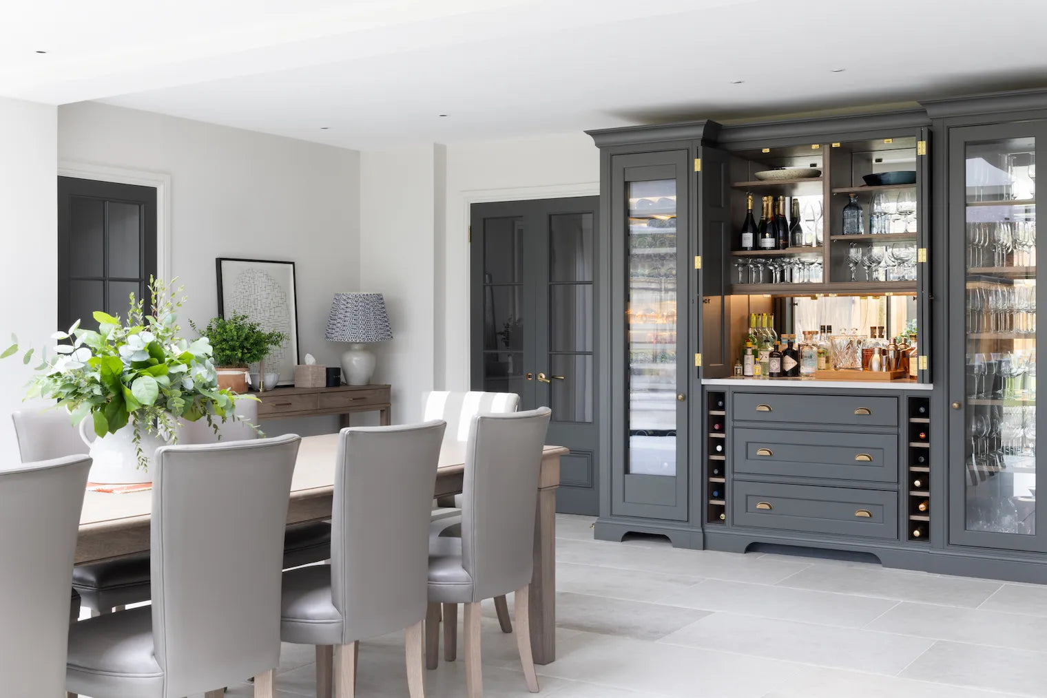 Antaric Wooden Wine Cabinet 