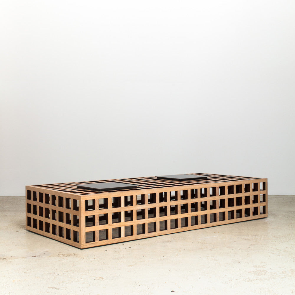 Pomp Couchtisch aus Holz