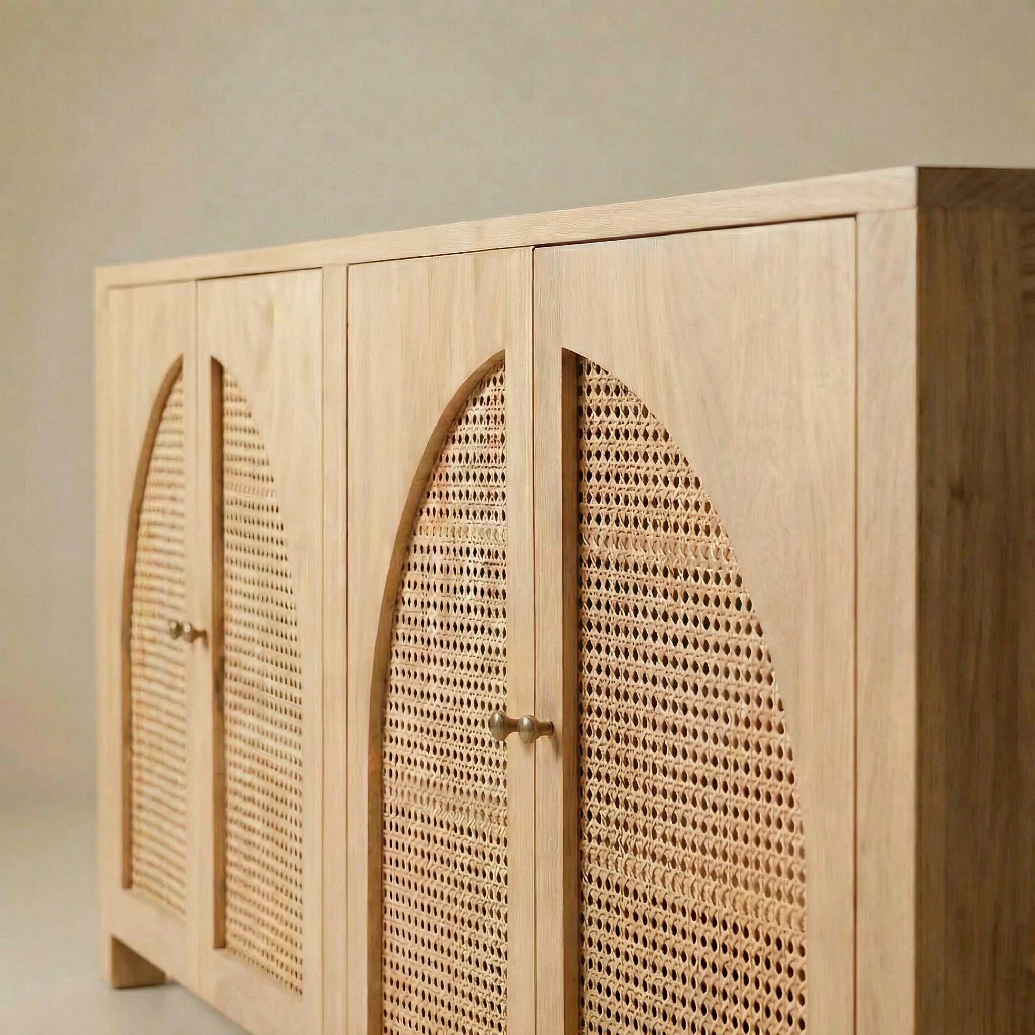 Whitney Hazeranlı Holzkonsole